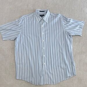 Austin Reed Men’s XL Short Sleeve Button Down 100% Cotton  Blue Striped‎ Shirt